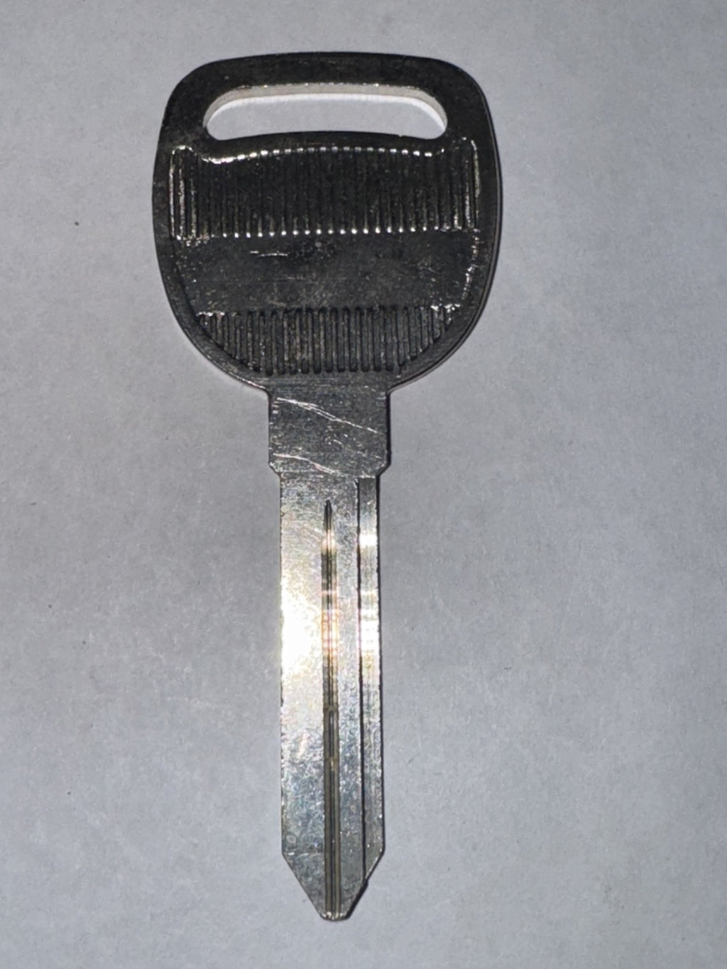 Ilco - B91 - P1111 - GM - Key Blank — photo 2