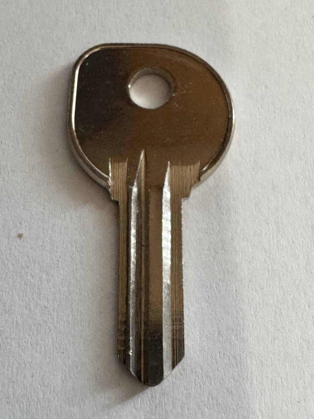 ILCO - 1040E - 40E - MARINER - MERCURY - CLUM - Key Blank — photo 3