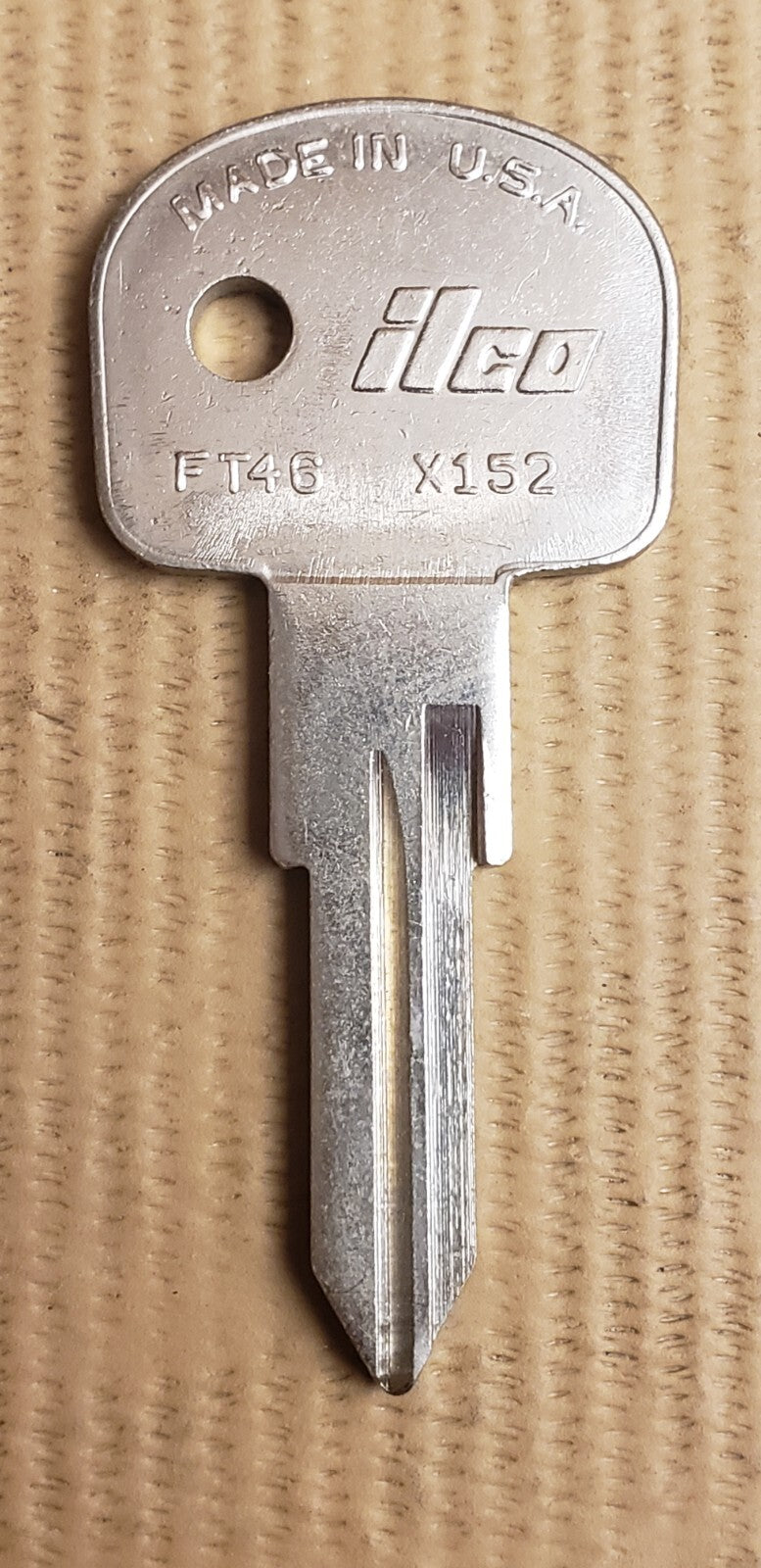 Ilco - FT46 - X152 - Key Blank - FIAT Alfa Romeo Ducati Ferrari Lamborghini — photo 3