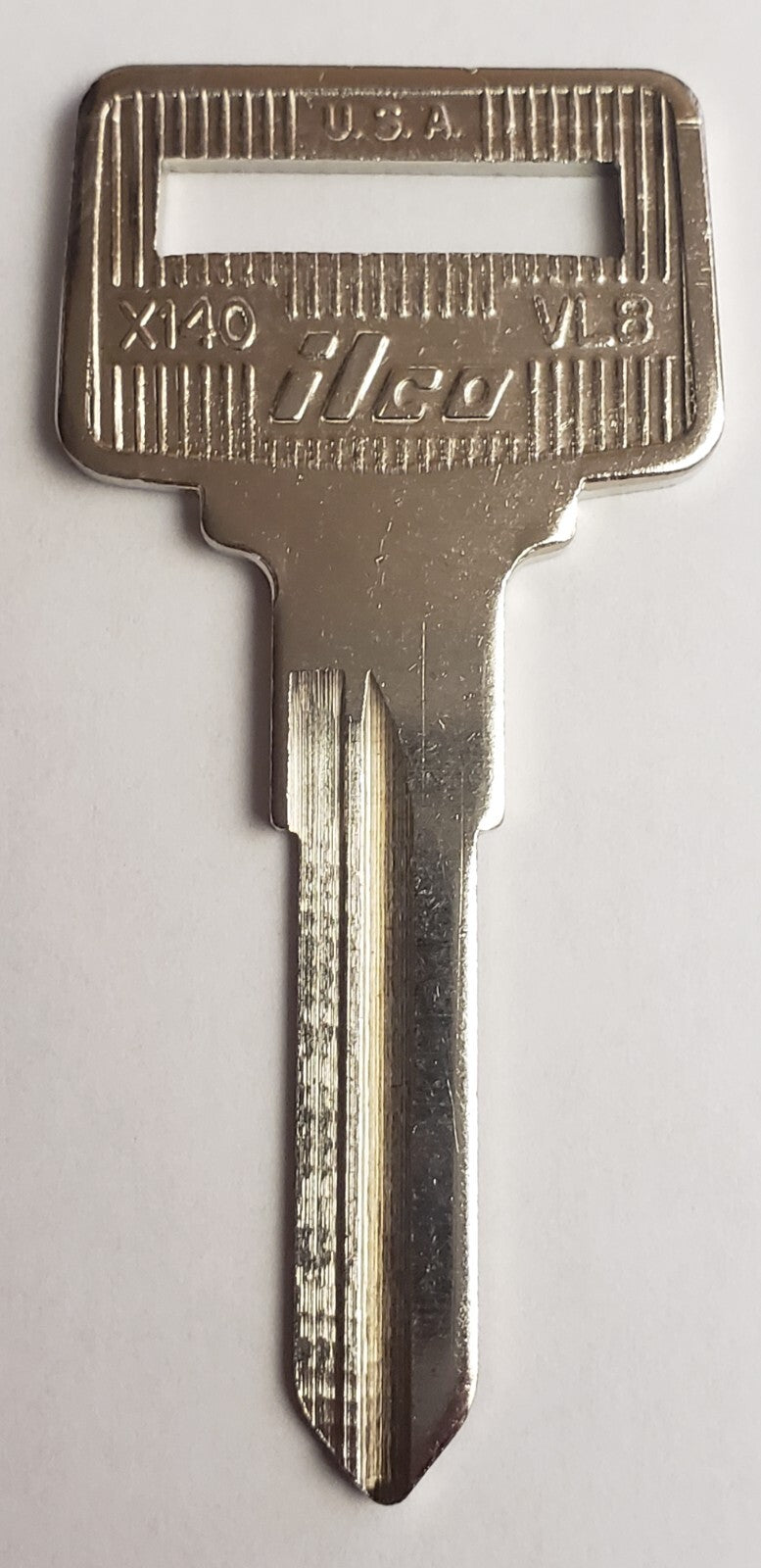 Ilco - VL8 - X140 - Key Blank - VOLVO — photo 1