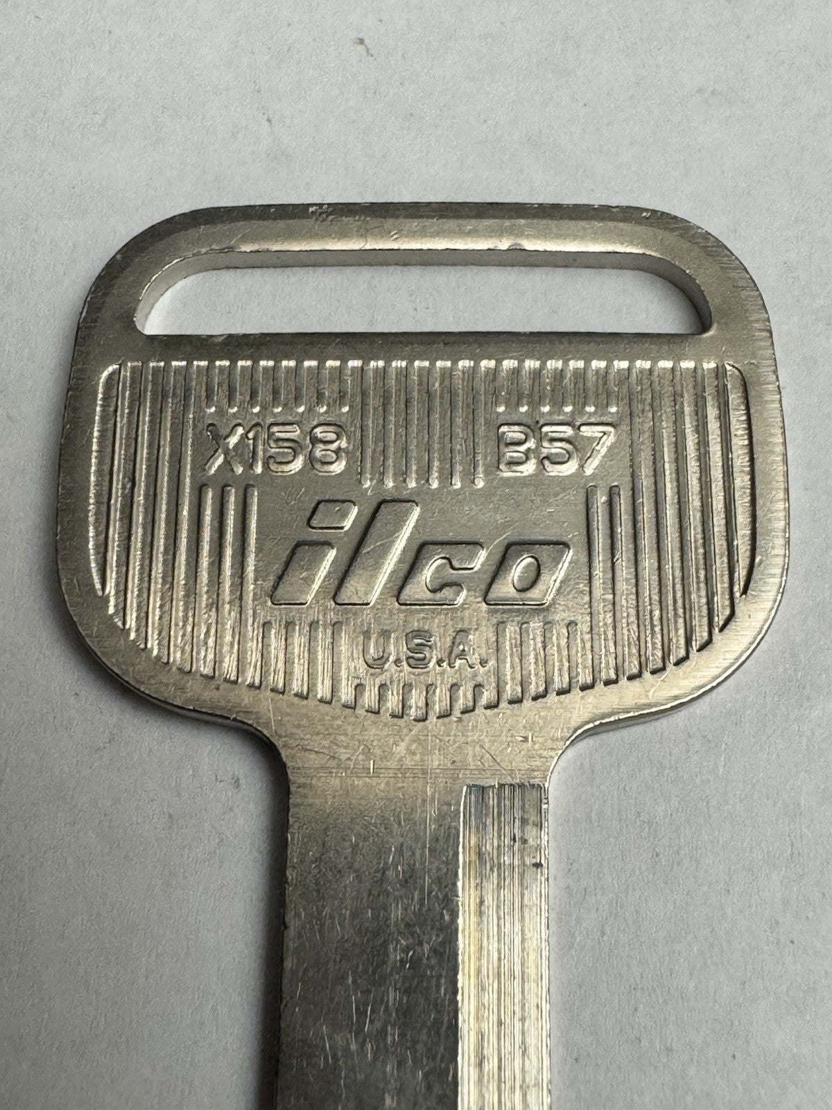 Ilco - X158 - B57 - Chevy - GMC - Isuzu - Key Blank — photo 4
