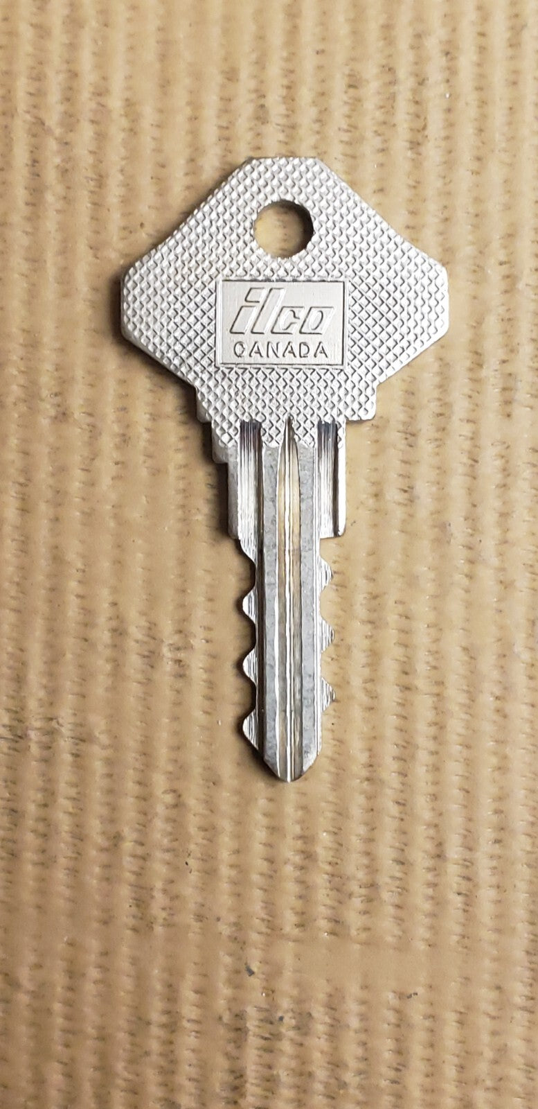 Ilco - 1054P - Canada - Key Blank — photo 2