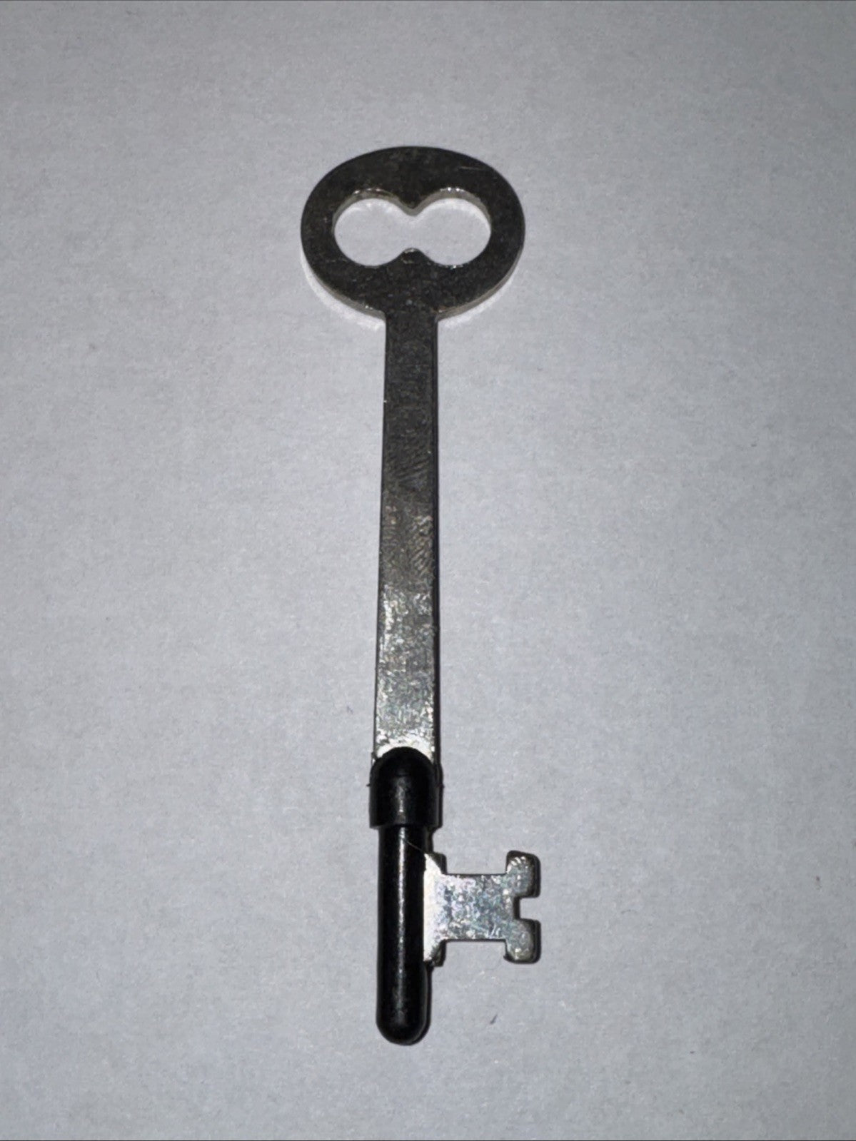 Vintage Brass Small Skeleton Keys Closed Barrel Key Lot of 9 - Silver — photo 5