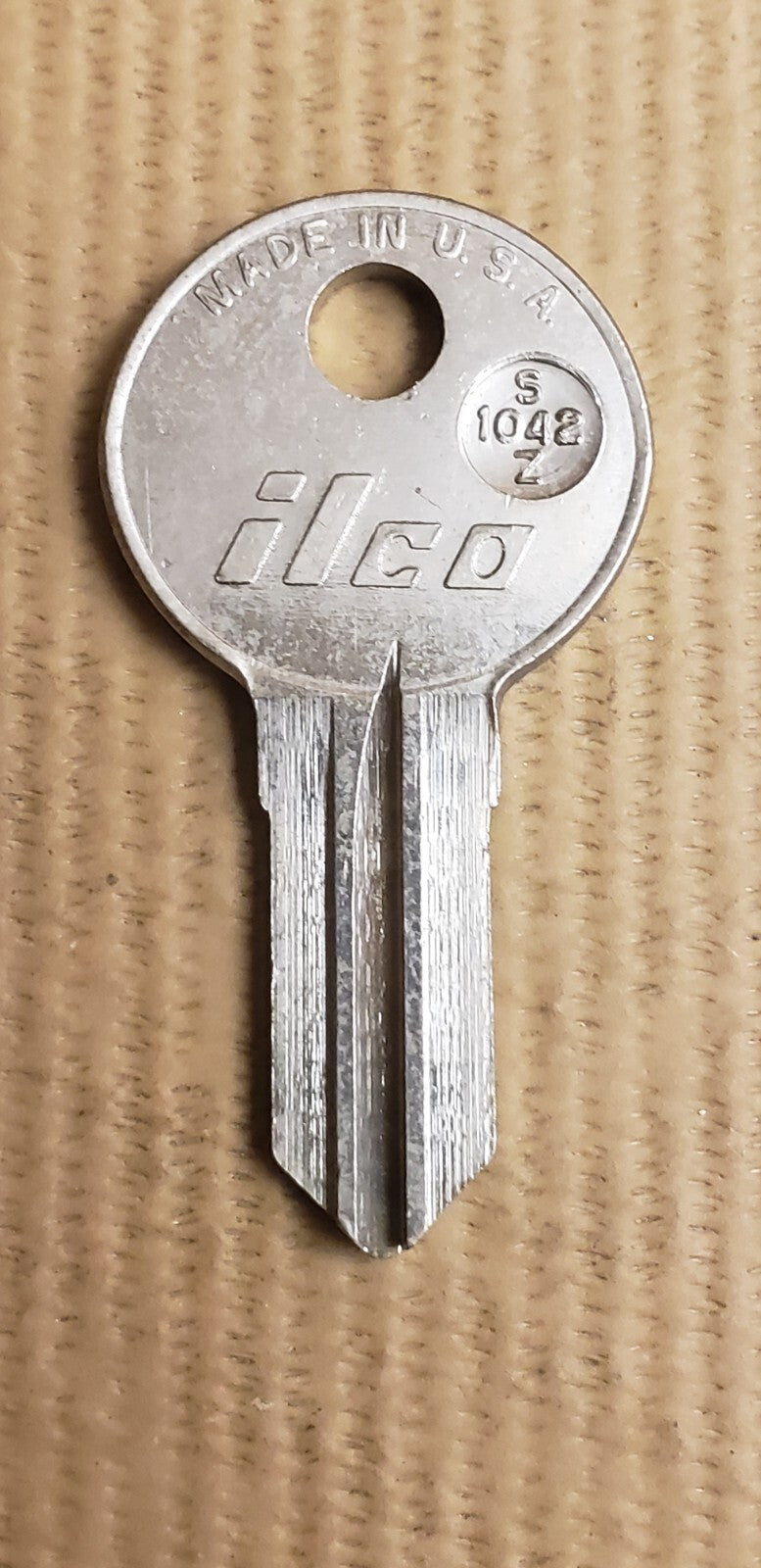 Ilco - S1042ZP - S 1042 ZP - Key Blank - Illinois - Globe Lehigh Meilink — photo 1