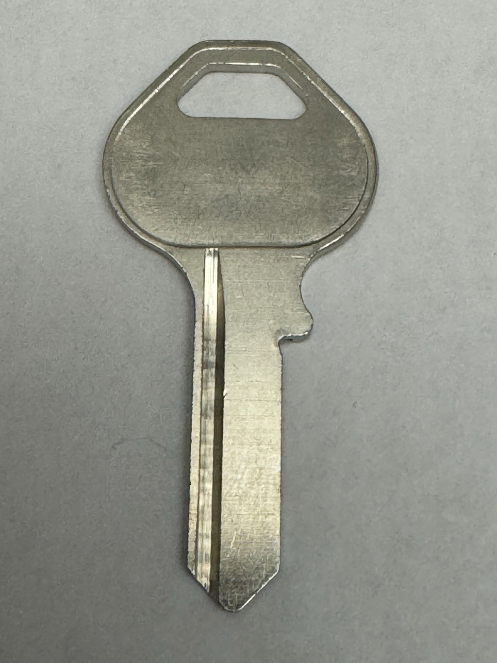Ilco - M5 - 1092VM - Master Padlock 81KM - Key Blank — photo 3