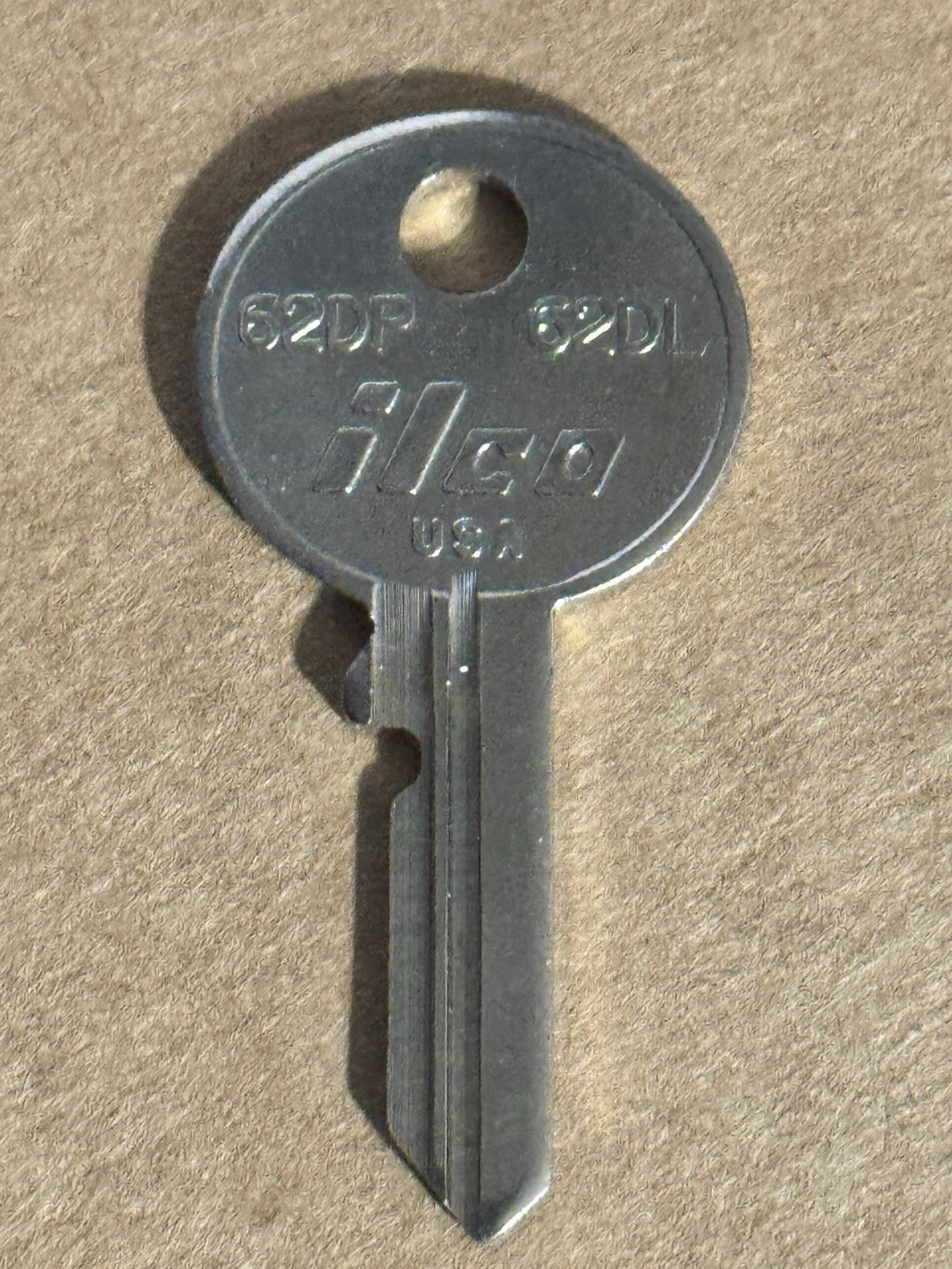 ILCO - UN-3 - UN3 - 62DP - 62DL - Key Blank - Various 1960’s Models — photo 1