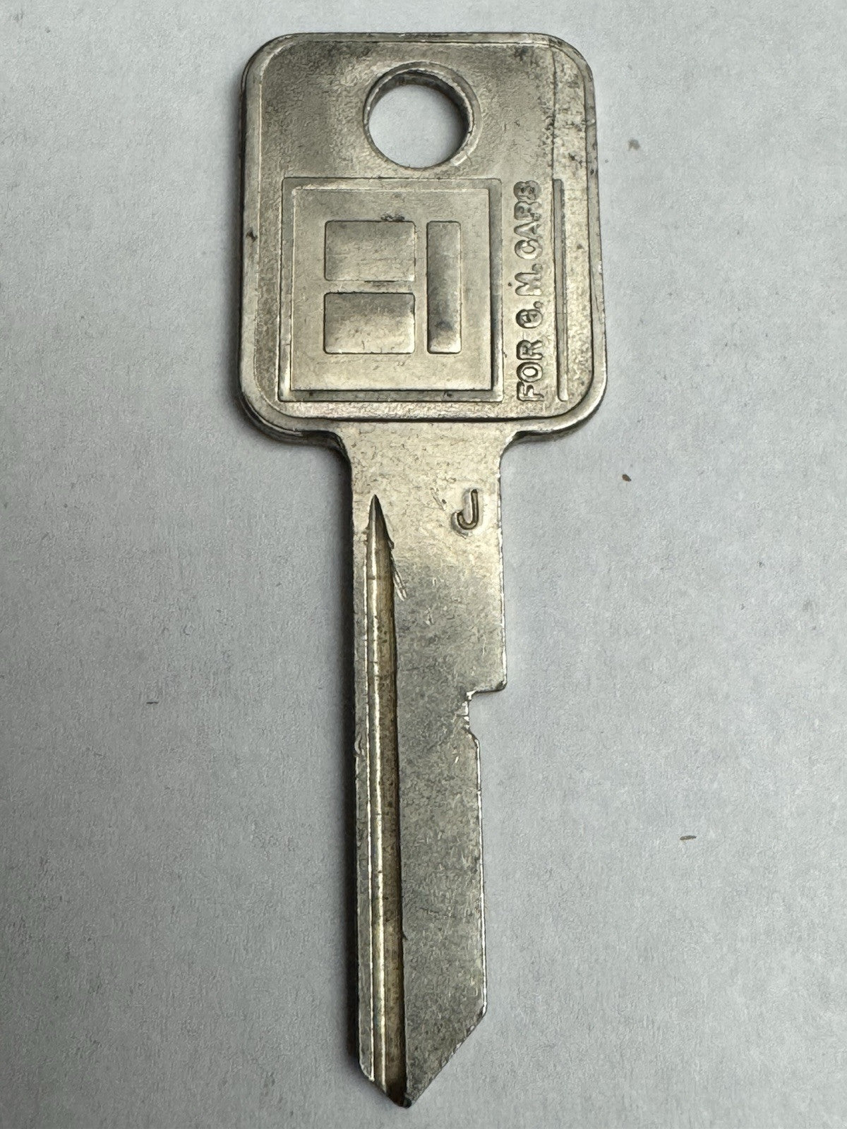 Ilco - B46 -P1098J - Key Blank - GM " J " - Chevy - Ignition - USA — photo 5