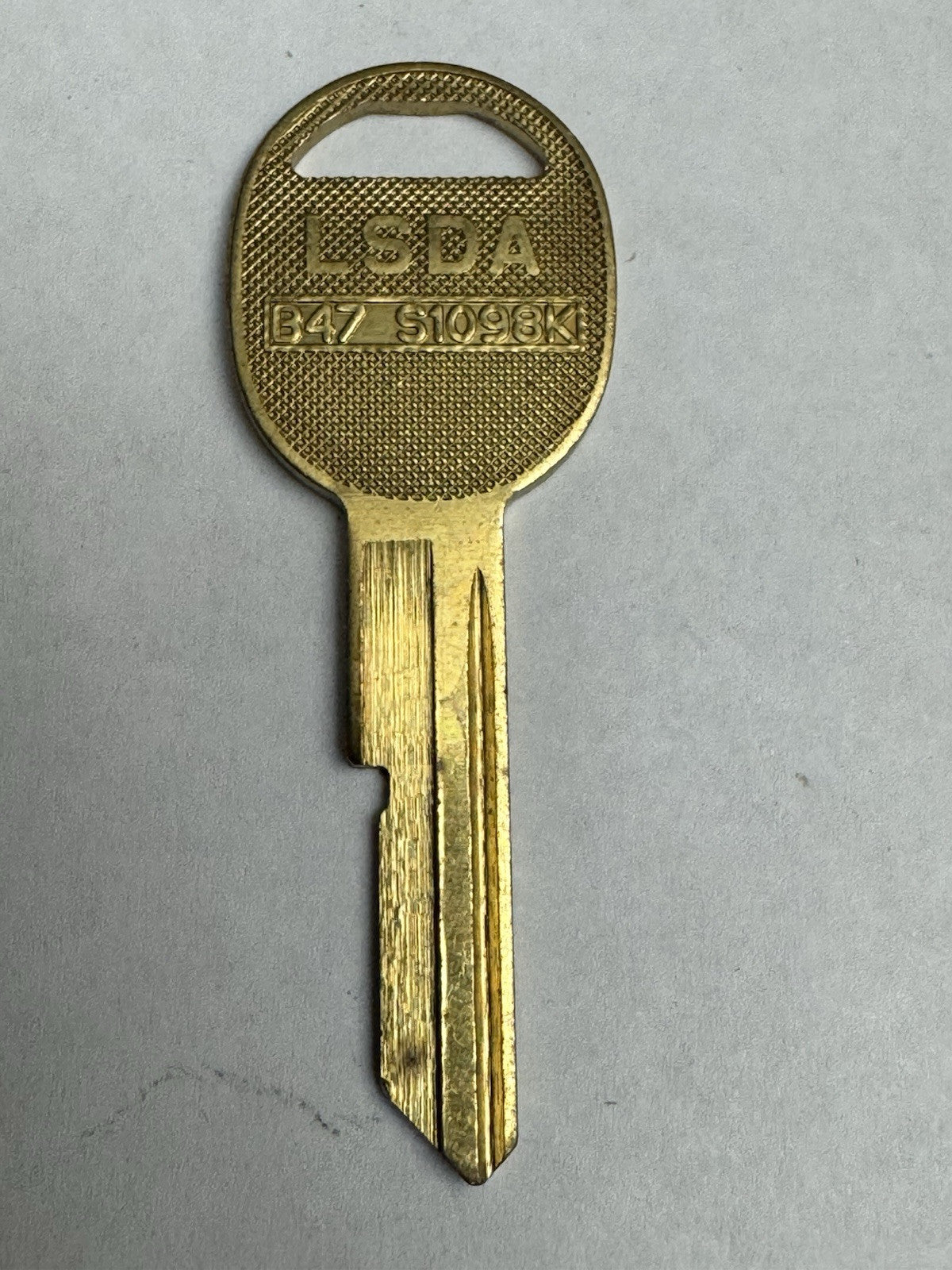 LSDA - B47 - S1098K - Key Blank - Brass - For GM Cars — photo 2