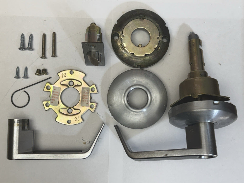 Cal Royal - Entry / Entrance- Lever Lock - Schlage C - Commercial - No Key — photo 2