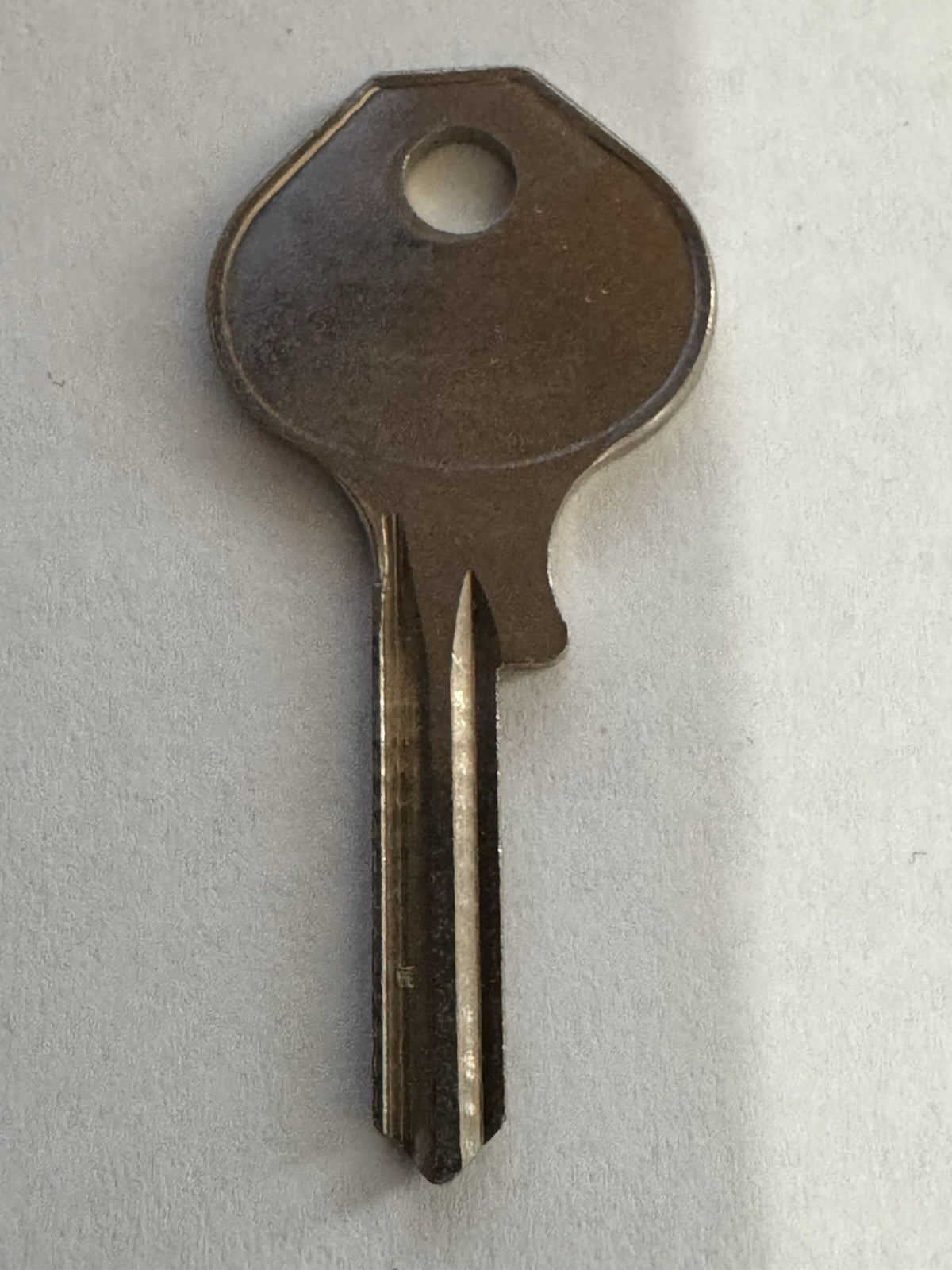 ILCO - 1092C - M17 - Master Padlock 17k - Key Blank — photo 3