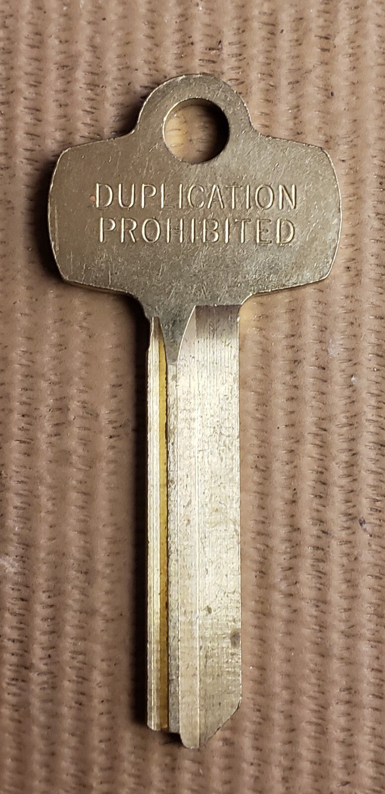 I.C. Core - " DD " - Key Blank — photo 2