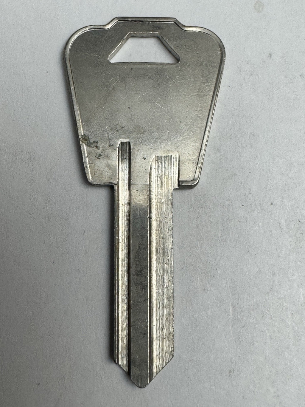 Ilco - NH1 - 1177N - Key Blank — photo 4