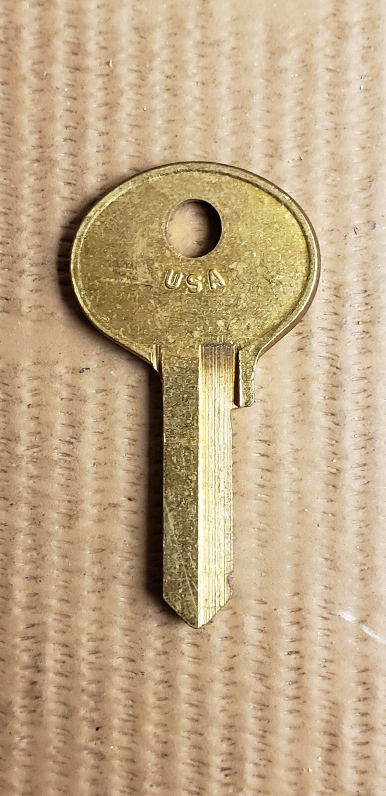 Master / LSDA / Taylor - M2 - 1092B - Key Blank — photo 1