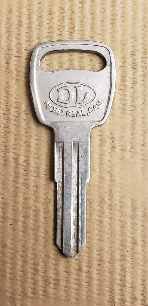 DL - KW5 - Key Blank — photo 1