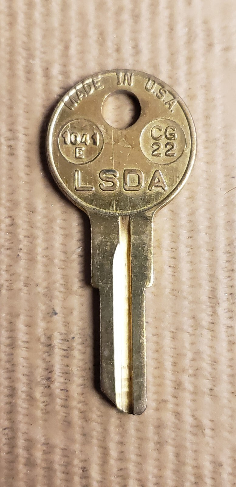 LSDA - CG22 - 41RB - 1041E - Chicago K35 - Key Blank — photo 1