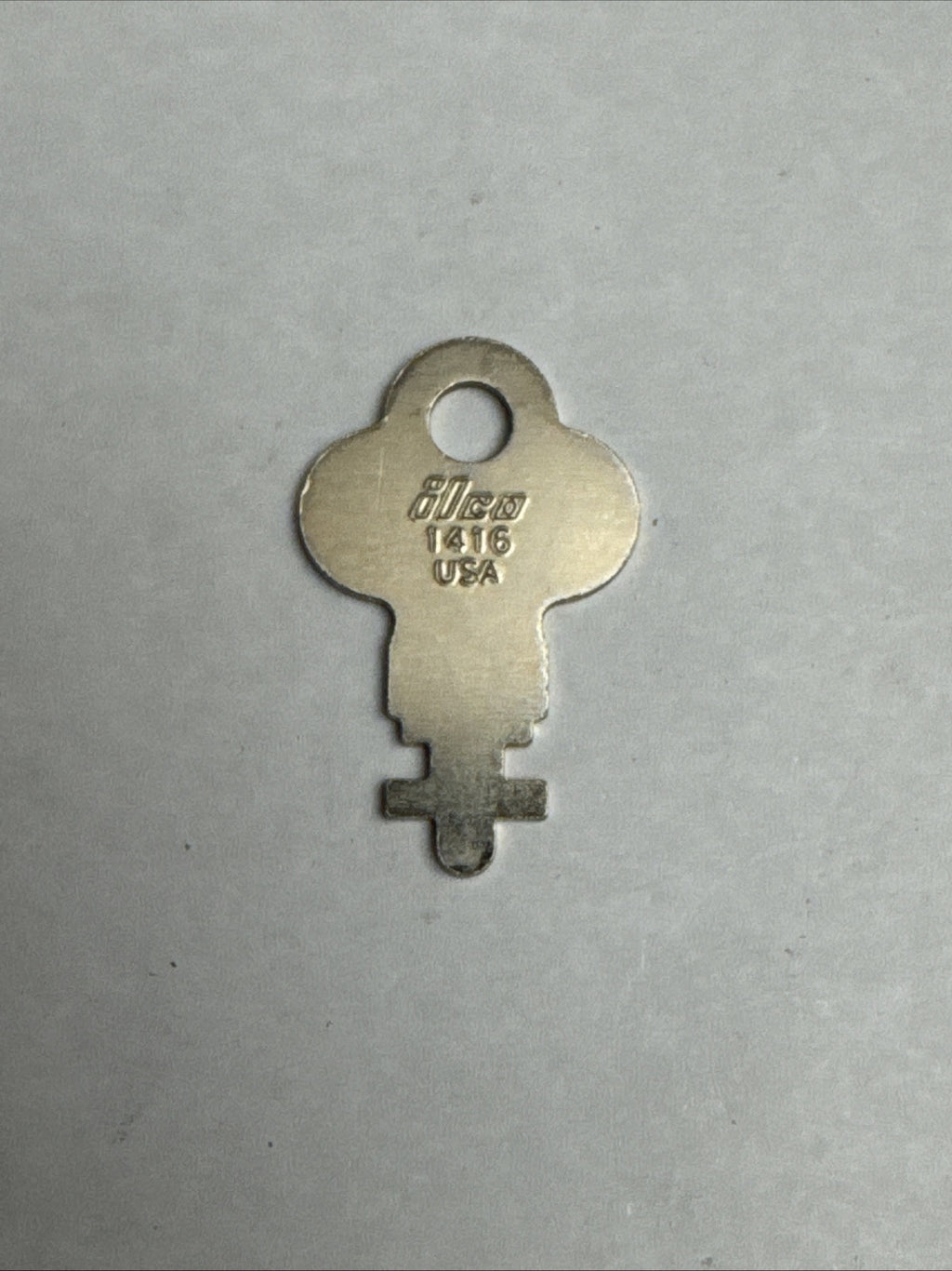 ILCO - 1416 - 2173 - T83 - Eagle Locks - Key Blank — photo 2