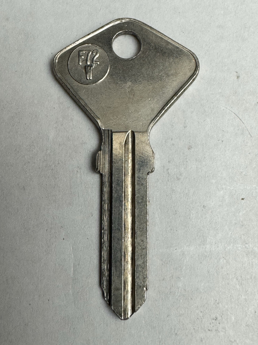 DL - Dominion Lock- AF4C - SF3 - F72W - F91CR - Key Blank — photo 3
